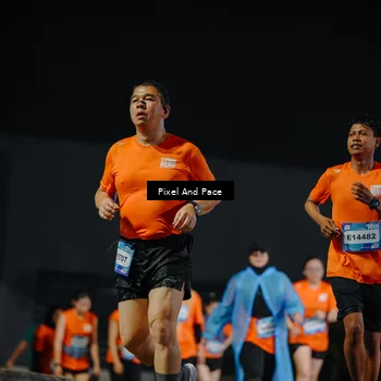 Runner Photo 7793435