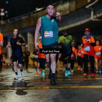 Runner Photo 7793438