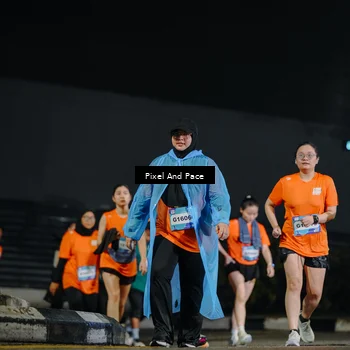 Runner Photo 7793446