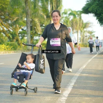 Runner Photo 7793453