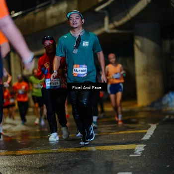 Runner Photo 7793464