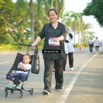 Runner Photo 7793475