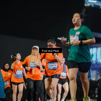 Runner Photo 7793487