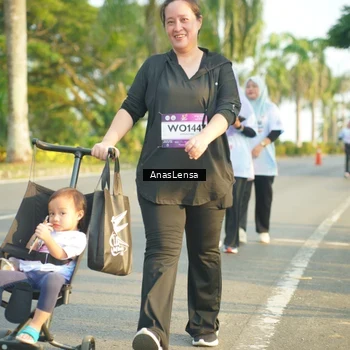Runner Photo 7793497