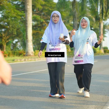 Runner Photo 7793527