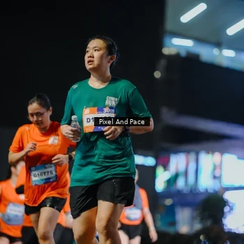 Runner Photo 7793530