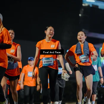 Runner Photo 7793537