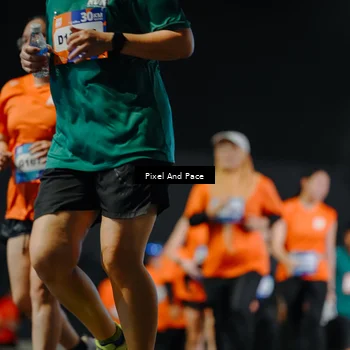 Runner Photo 7793540