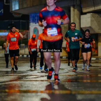 Runner Photo 7793545