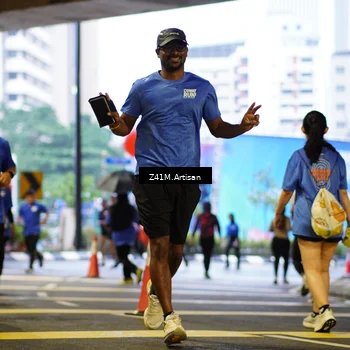 Runner Photo 7793549