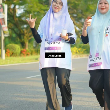 Runner Photo 7793574