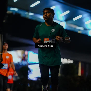Runner Photo 7793578