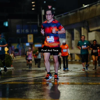 Runner Photo 7793591