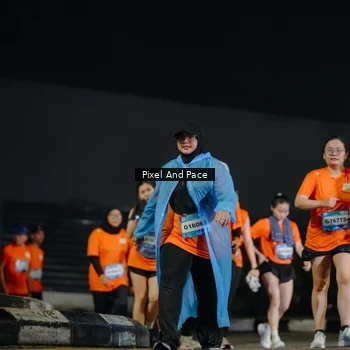 Runner Photo 7793606