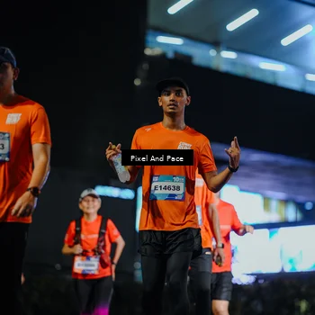 Runner Photo 7793619