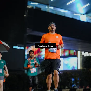 Runner Photo 7793623