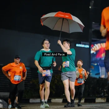 Runner Photo 7793635