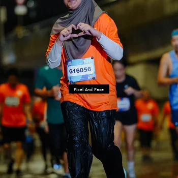 Runner Photo 7793636