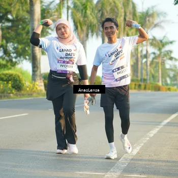 Runner Photo 7793646