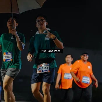Runner Photo 7793650