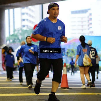 Runner Photo 7793655