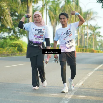 Runner Photo 7793670