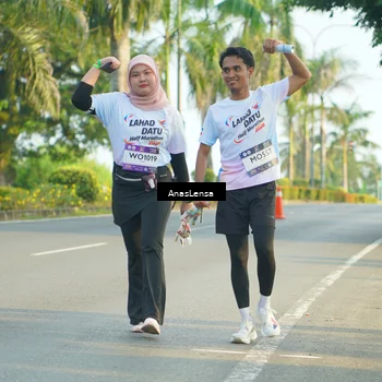 Runner Photo 7793682