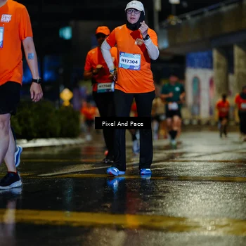 Runner Photo 7793703