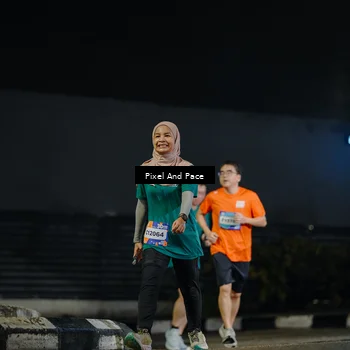 Runner Photo 7793723