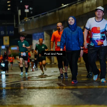 Runner Photo 7793733