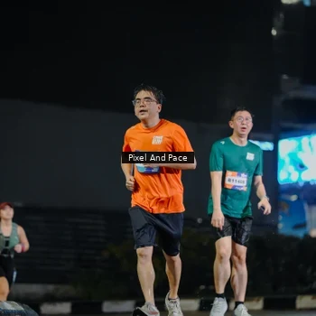 Runner Photo 7793745