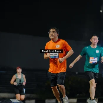Runner Photo 7793766