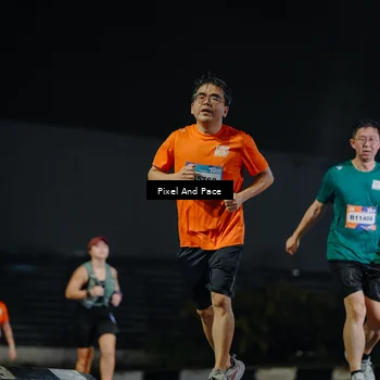 Runner Photo 7793768