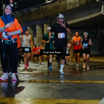 Runner Photo 7793789