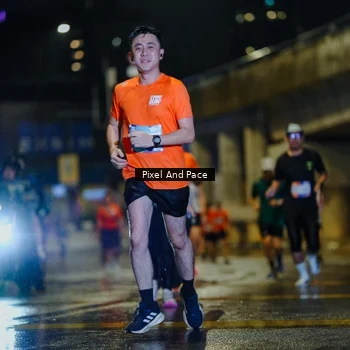 Runner Photo 7793790