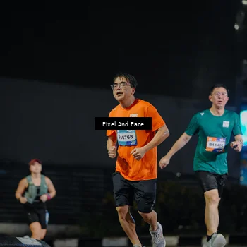 Runner Photo 7793793
