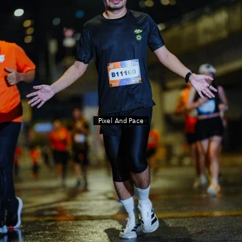 Runner Photo 7793801