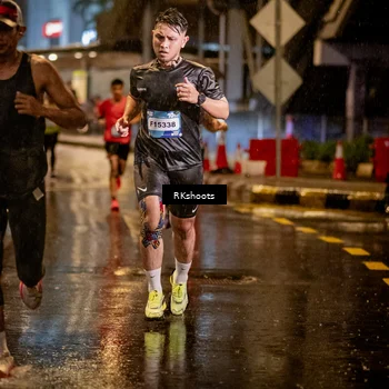 Runner Photo 7793822