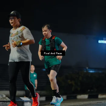 Runner Photo 7793873