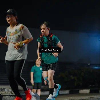 Runner Photo 7793876