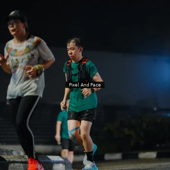 Runner Photo 7793881