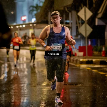 Runner Photo 7793893
