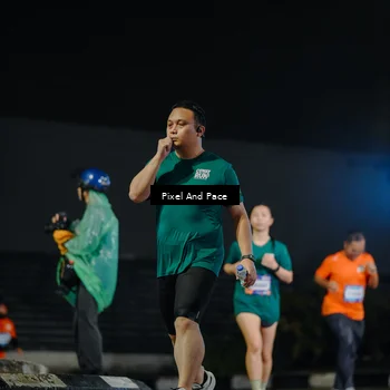 Runner Photo 7793902