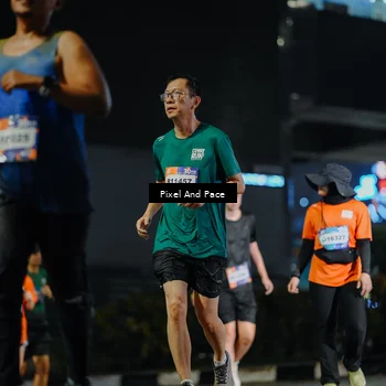 Runner Photo 7793944