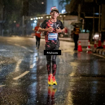 Runner Photo 7793953