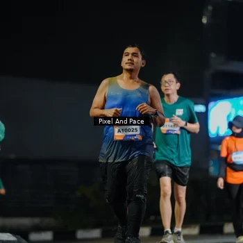 Runner Photo 7793962