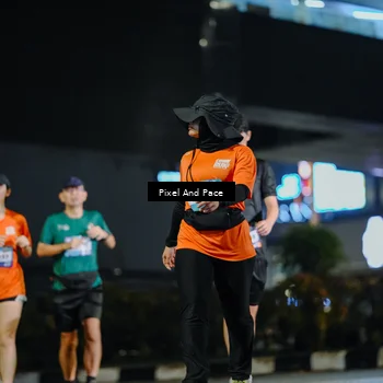Runner Photo 7793978
