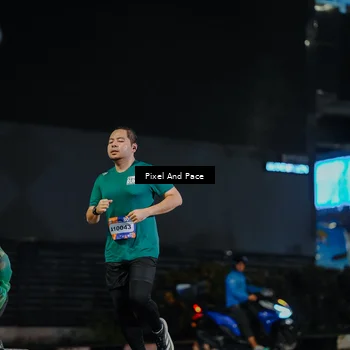 Runner Photo 7793989