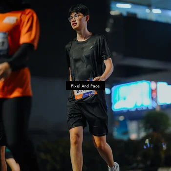 Runner Photo 7793991