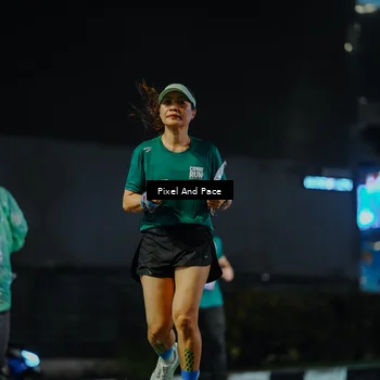 Runner Photo 7794010